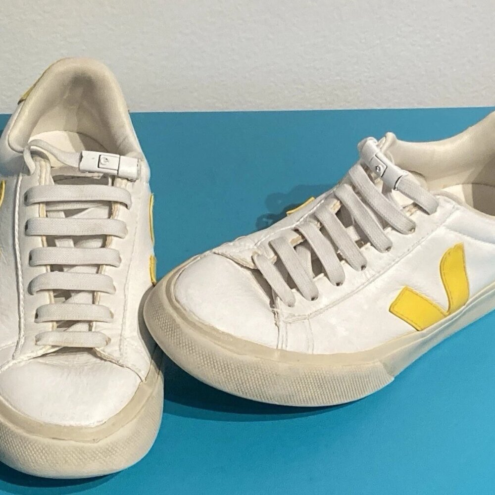 VEJA Campo Chromefree Leather Sneakers White Tonic – Size 6
